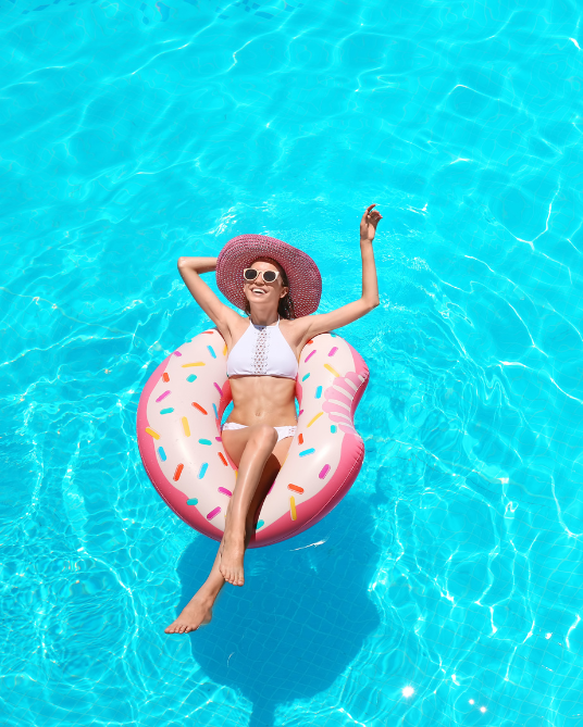 Your Pool Day Isn’t Complete Without This Pool Accessories