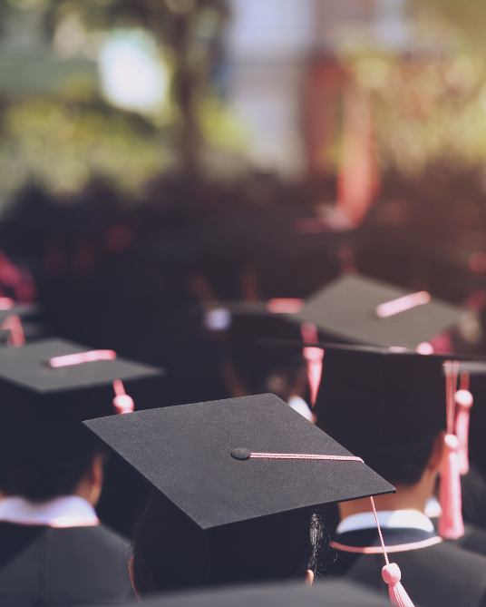 160+ Best Graduation Wishes for Cards, Texts, and Social Media