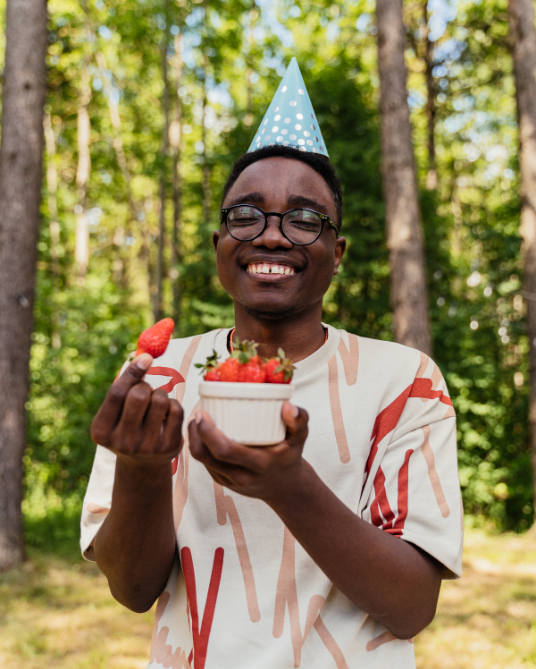 75 Best Birthday Wishes for Younger Brother (Sweet, Funny & Heartfelt)
