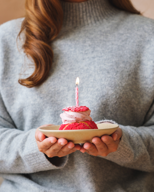 70+ Birthday Wishes for Younger Sister to Celebrate Her